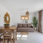 Mida Villa